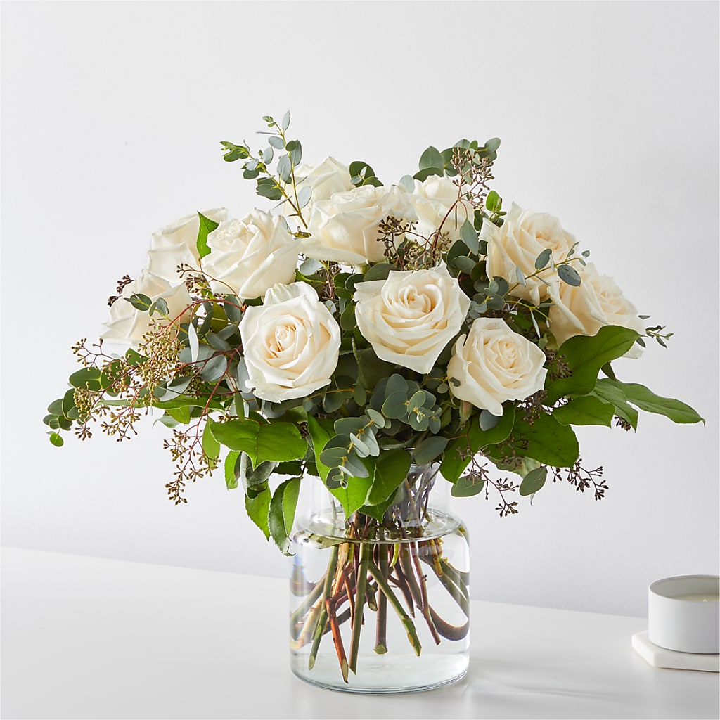 Fresh Linen Bouquet – Fellows Fernlea Flowers, St Thomas ON