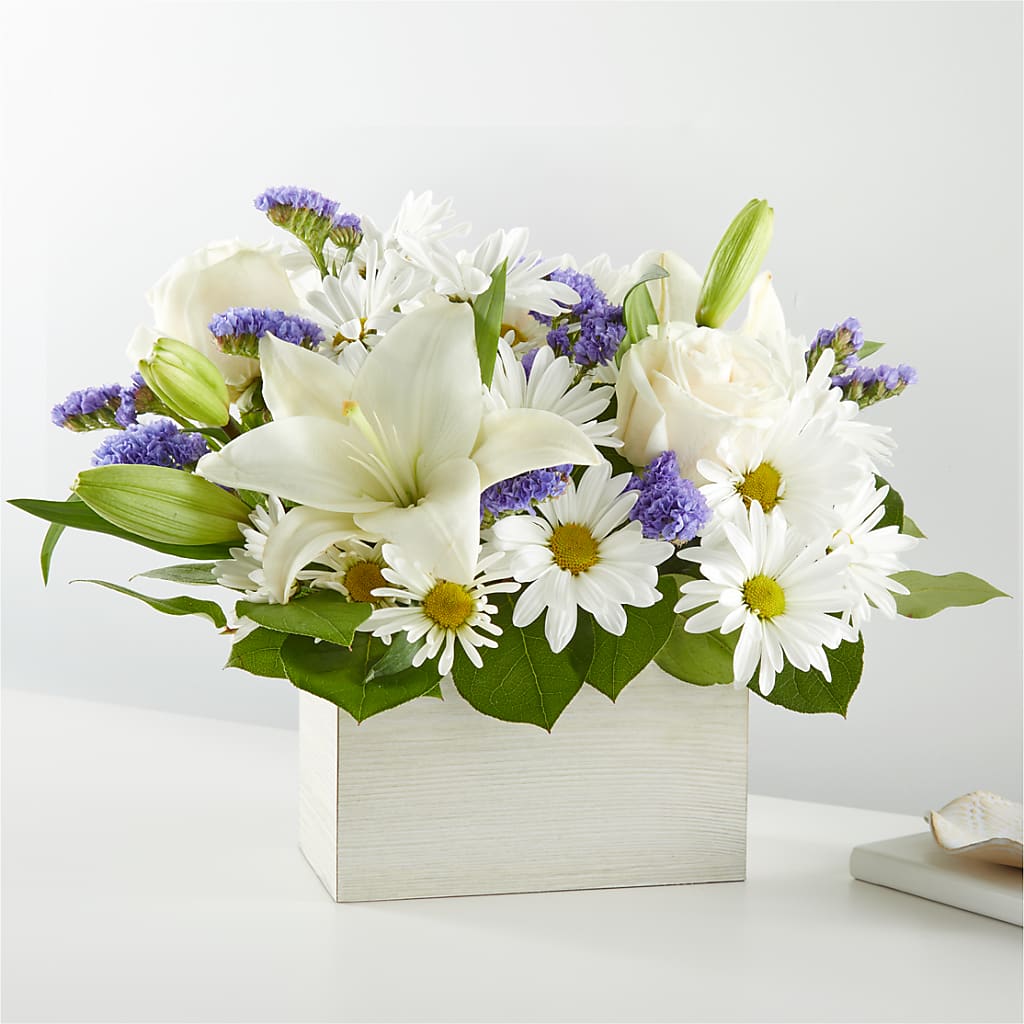 Beyond Blue Box Bouquet – Fellows Fernlea Flowers, St Thomas ON