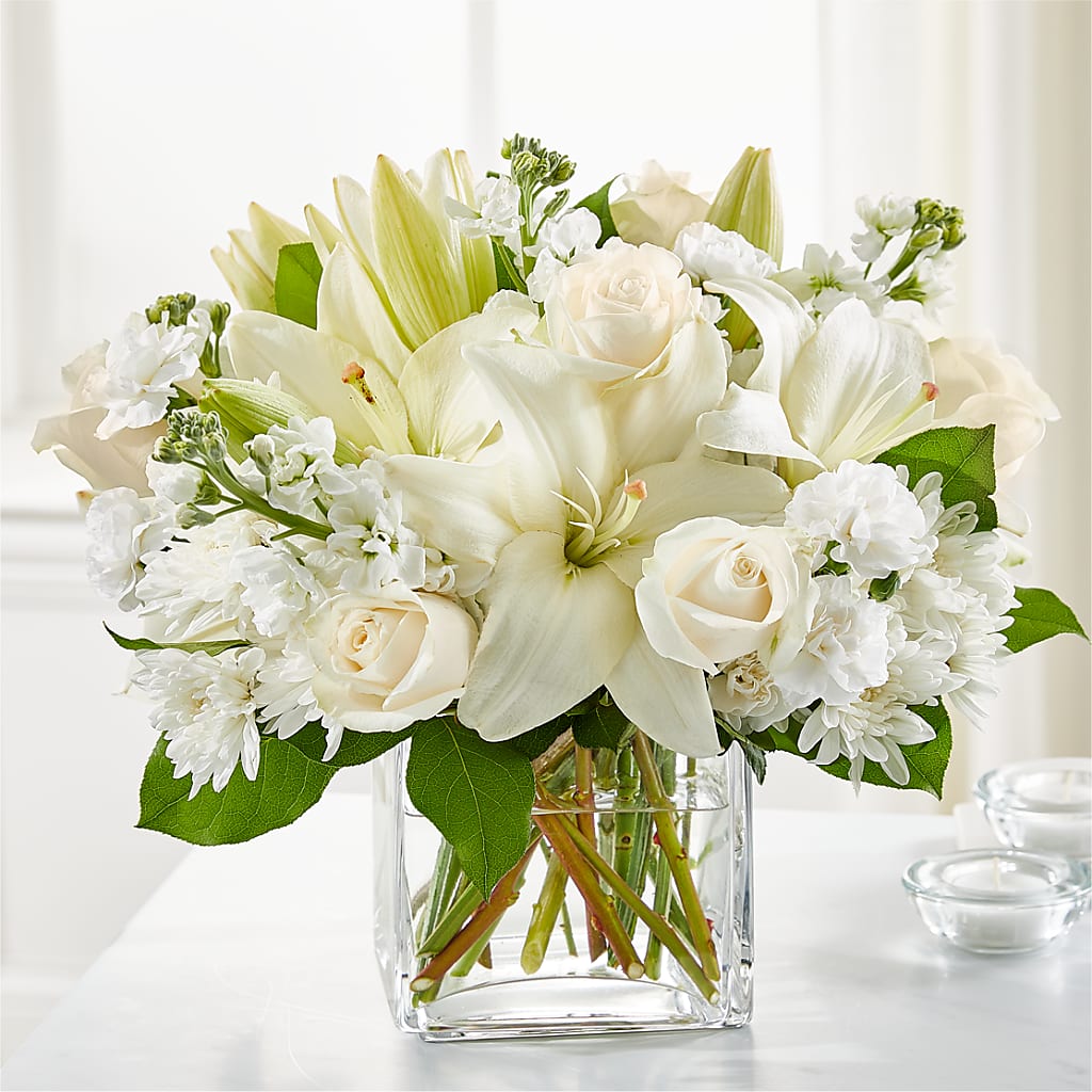 Gentle Breeze Bouquet – Fellows Fernlea Flowers, St Thomas ON