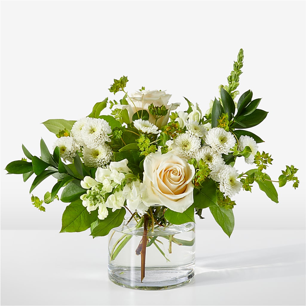 Hint of Vanilla Bouquet – Fellows Fernlea Flowers, St Thomas ON