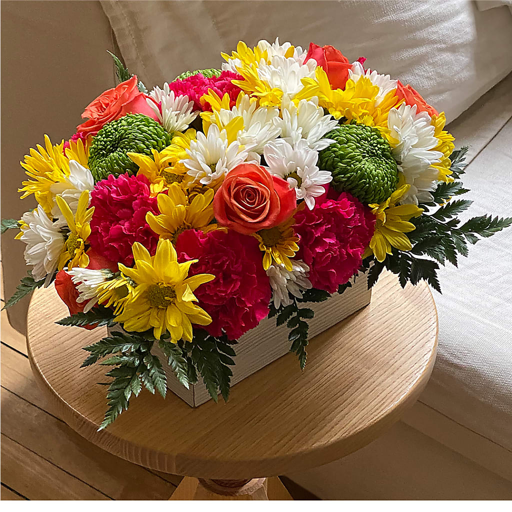 Sorbet Bouquet –  Fellows Fernlea Flowers, St Thomas ON