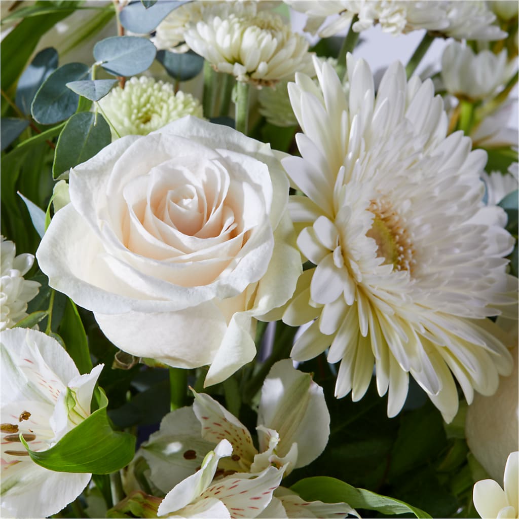 New Beginnings – A Florist Original –  Fellows Fernlea Flowers, St Thomas ON