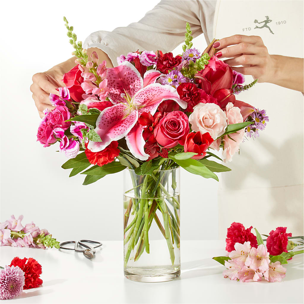 Together Forever - A Florist Original –  Fellows Fernlea Flowers, St Thomas ON