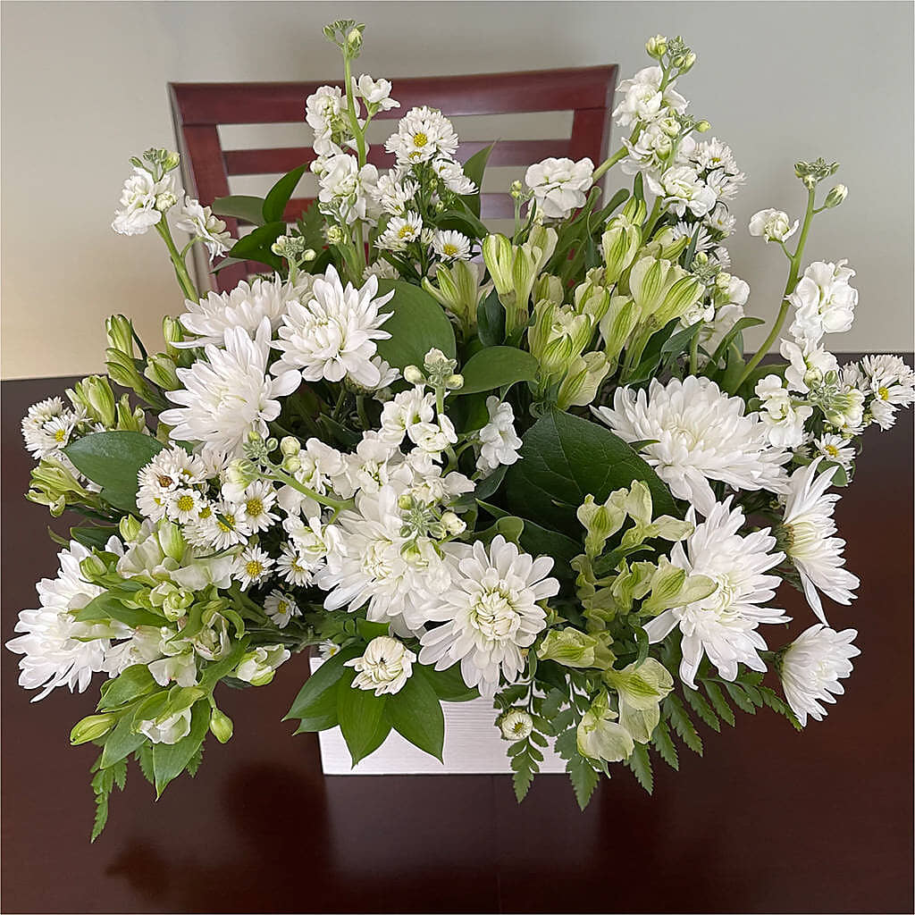 Eternal Affection Arrangement –  Fellows Fernlea Flowers, St Thomas ON