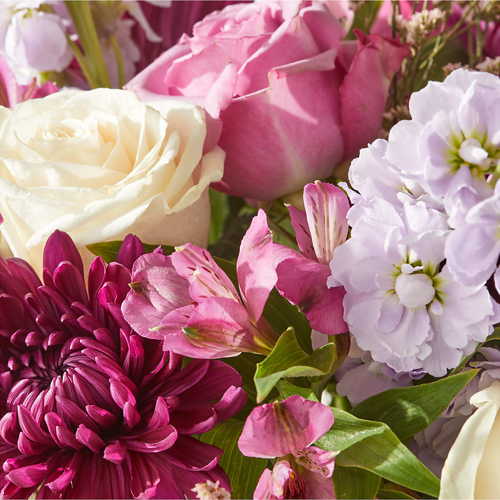 Amethyst Dreams Bouquet –  Fellows Fernlea Flowers, St Thomas ON